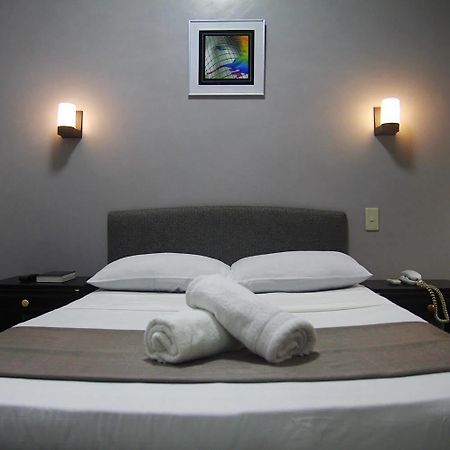 Catanduanes Midtown Inn Virac Extérieur photo
